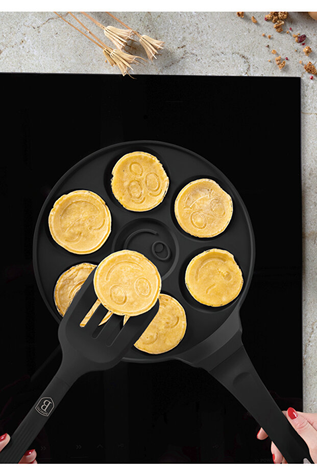 7 Holes Emoji Pancake Pan, 26 cm Bh/7791 - 2