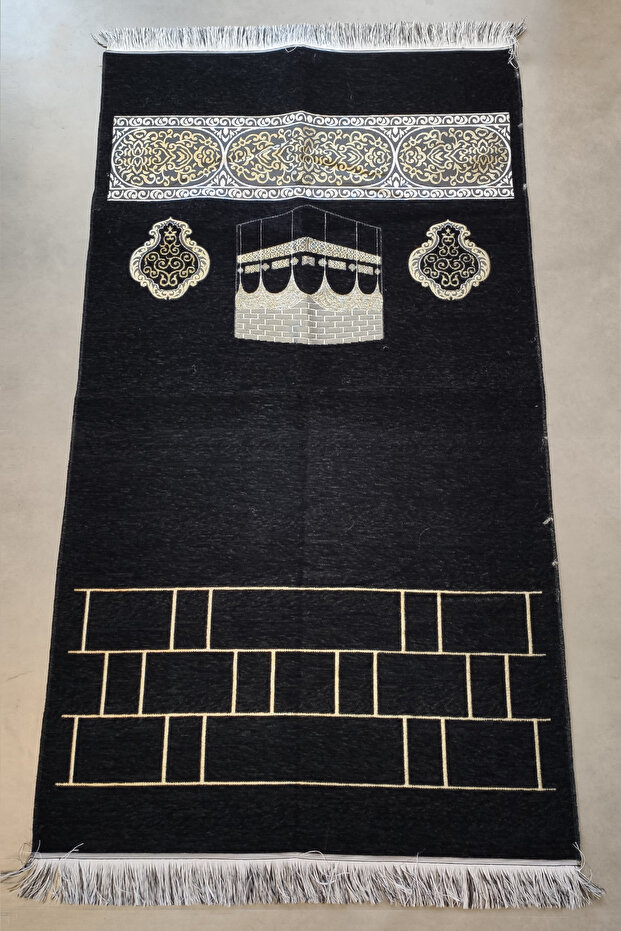 Prayer Rug with Black Cables - Model 01