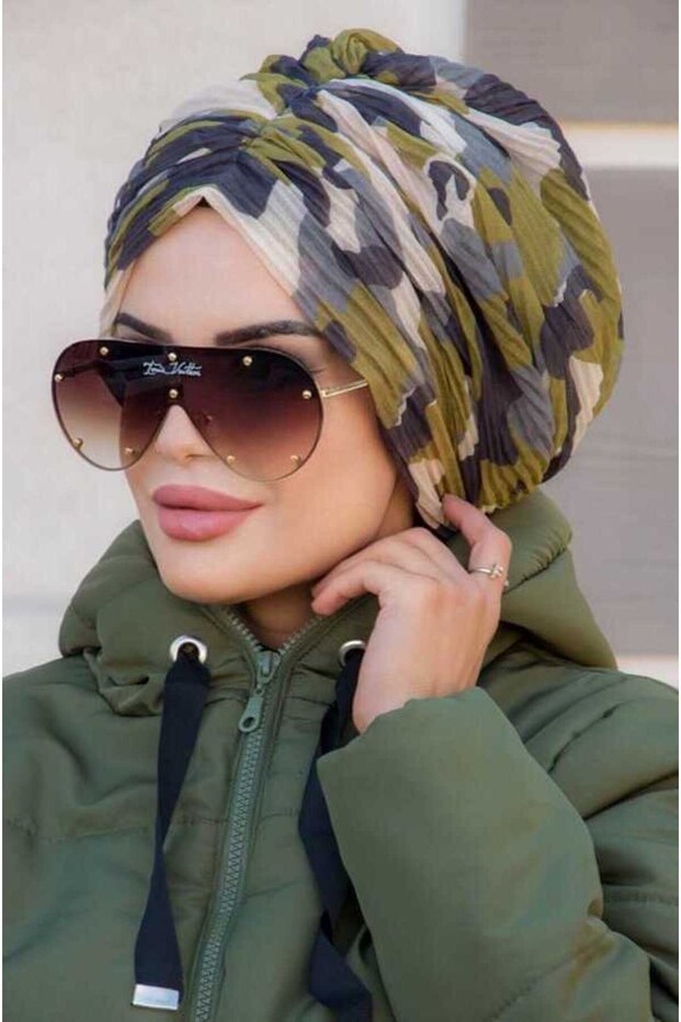 Outlet- Camouflage Pleated Buckle Bonnet