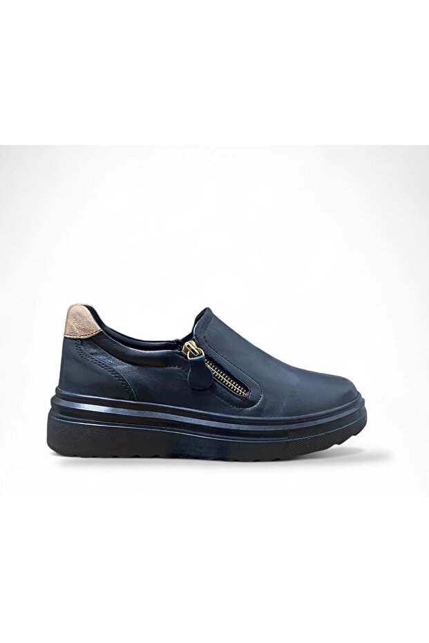 Women's Leather Casual Shoes D25Ya-3250 - Black - 38