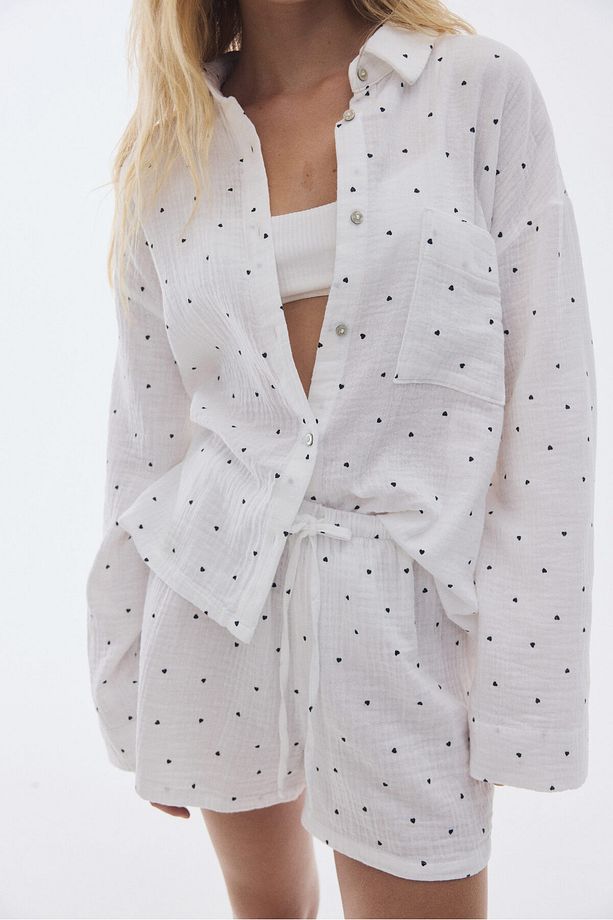 Gömlek ve Şortlu Pijama Takımı - 2