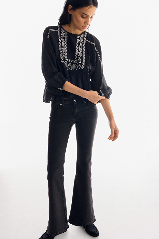 Flared Low Jeans - 1