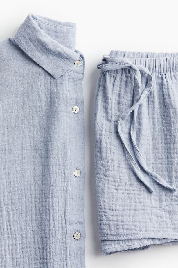 Gömlek ve Şortlu Pijama Takımı - 2