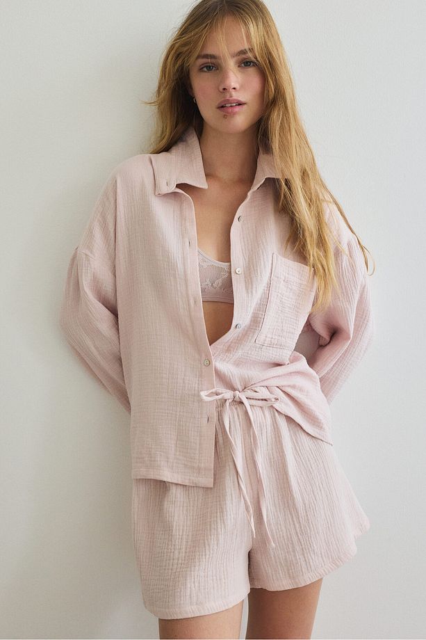 Gömlek ve Şortlu Pijama Takımı - 1