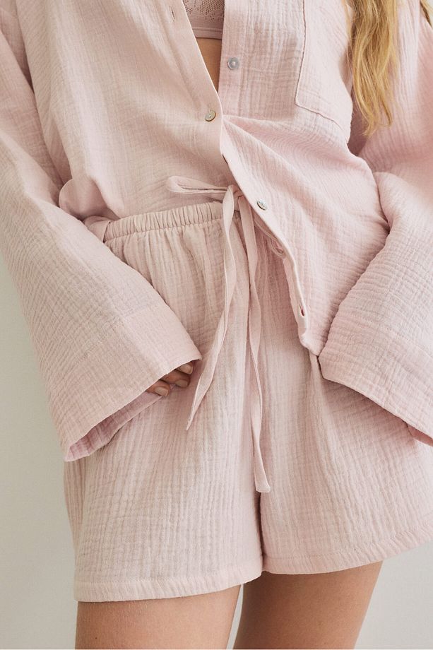 Gömlek ve Şortlu Pijama Takımı - 2
