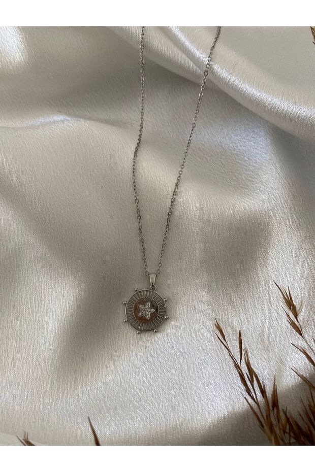 Star Detailed Plate Steel Necklace
