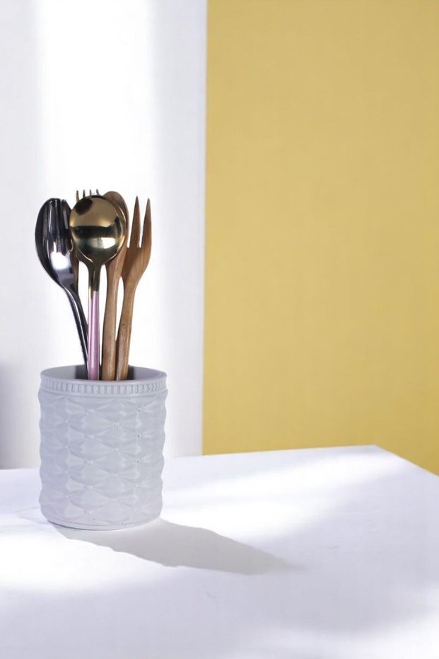 Countertop Cutlery Decorative Vertical Cutlery Cylinder Cutlery White Color Model 85