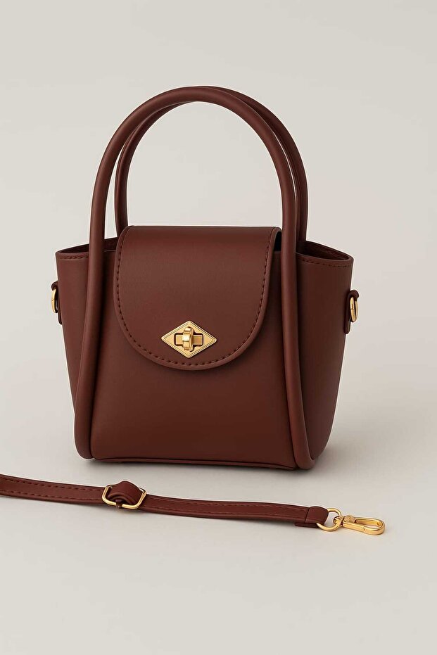 Medium Size Fluffy Form Hand and Shoulder Bag with Gold Lock