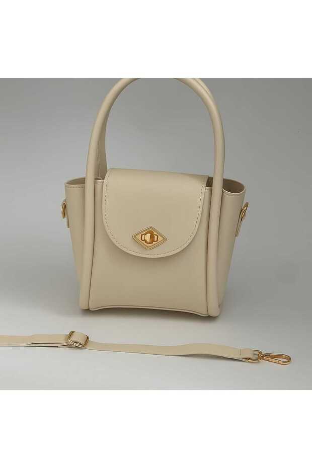 Medium Size Fluffy Form Hand and Shoulder Bag with Gold Lock