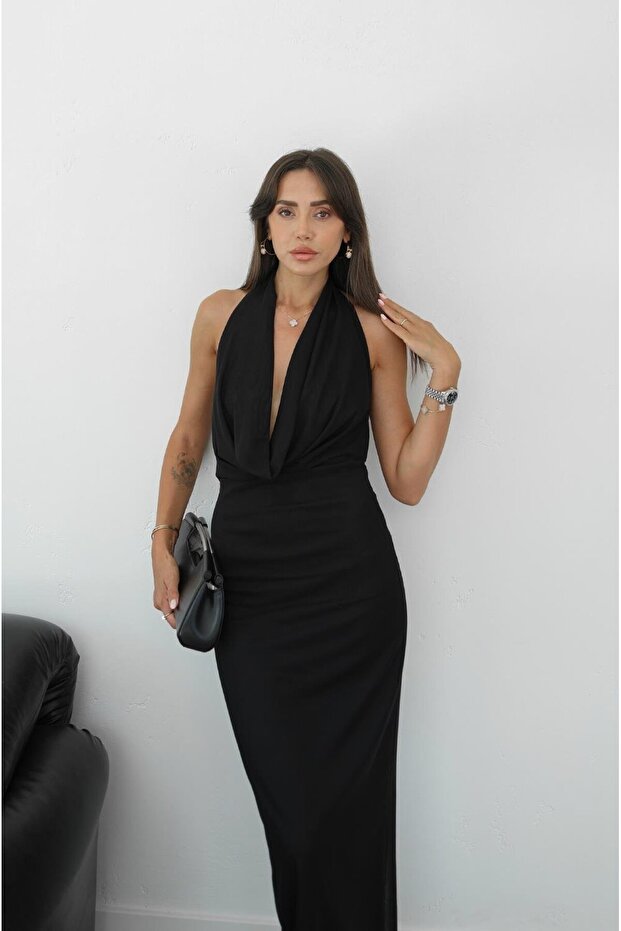 Μαύρο φόρεμα με δραπέ - 6