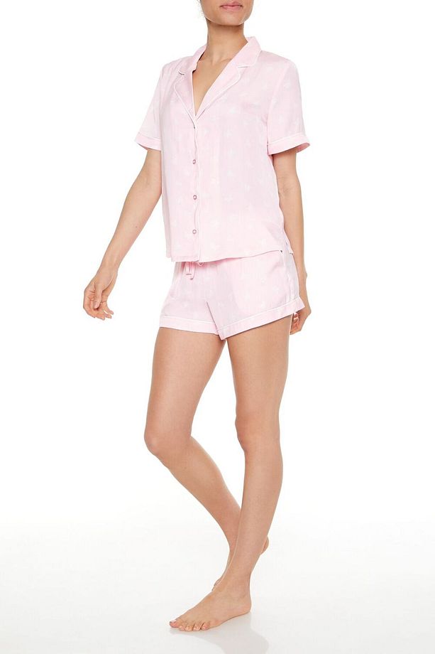 Kelebek Desenli Saten Gömlek ve Şort Pijama Takımı - 3
