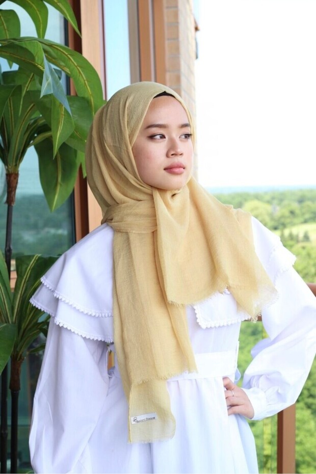 Relax Shal - New Definition of Lightness - Butter Yellow