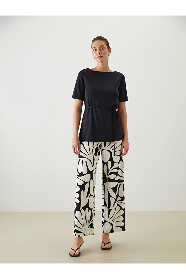بنطلون نسائي منقوش بخصر مطاطي