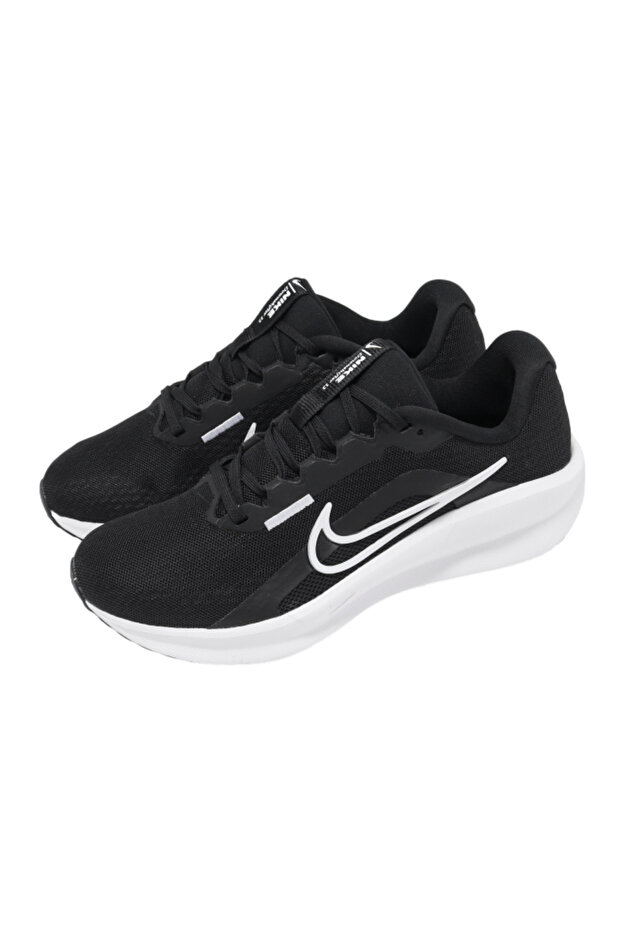 حذاء نايكي داونشيفتر 13 النسائي - أسود/رمادي دخاني غامق - 4