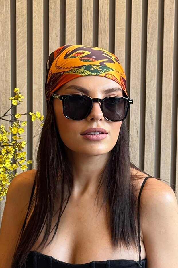 نظارة شمسية للنساء BH AE981 C01