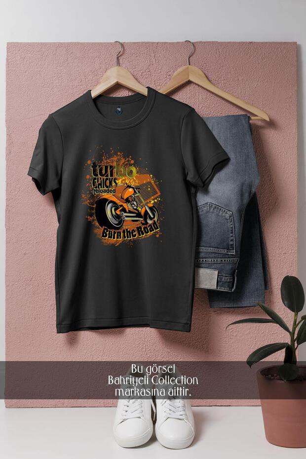 Oversize Turbo Chicks Reloaded Design Unisex T-Shirt