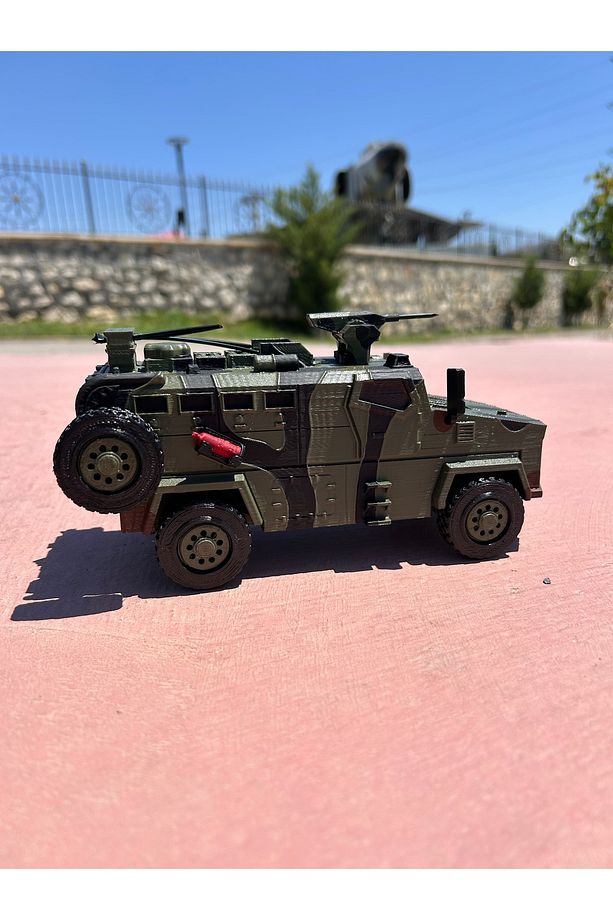 Kirpi askeri araç maket oyuncak - 1