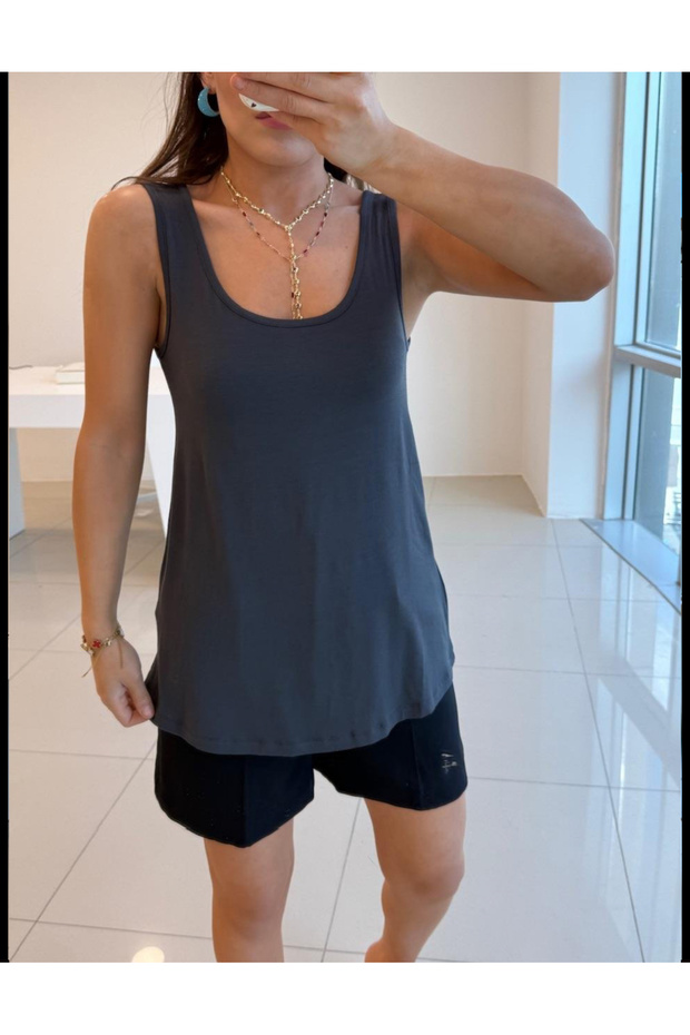 Modal Basic Kadın Kolsuz Bluz – Yazlık Şık ve Rahat - 3