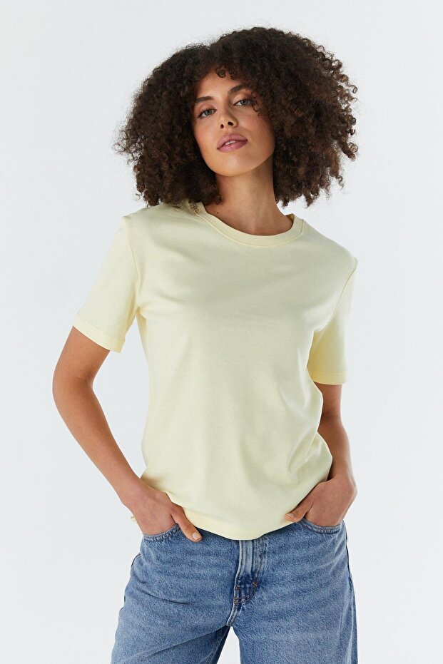 Tricou Basic Regular GALBEN - 2