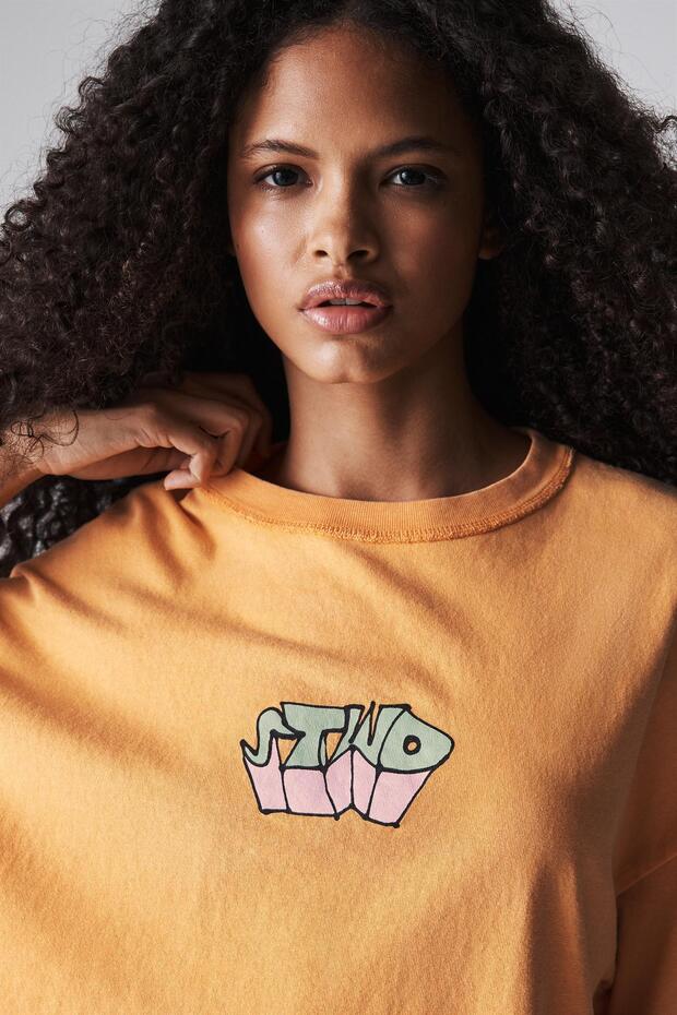 Bráulio Amado turuncu tişört - 5