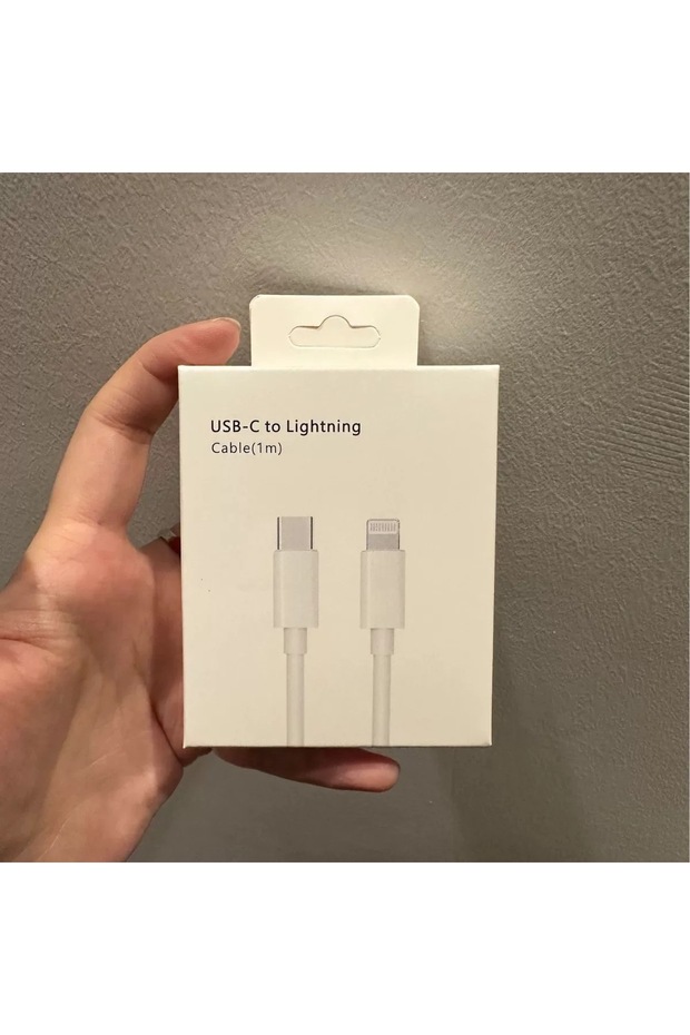 كابل شحن سريع USB-C بطول 1 متر
