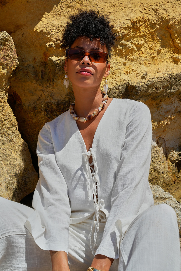 بلوزة كتان بربطة عنق أمامية من الكتان - 2