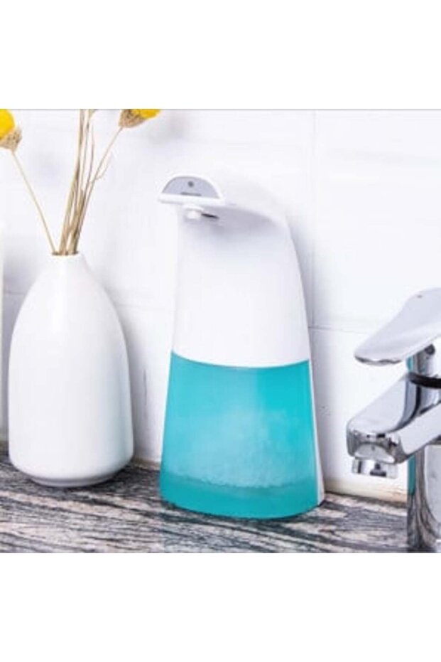 Foaming liquid soap dispenser with sensor - 5
