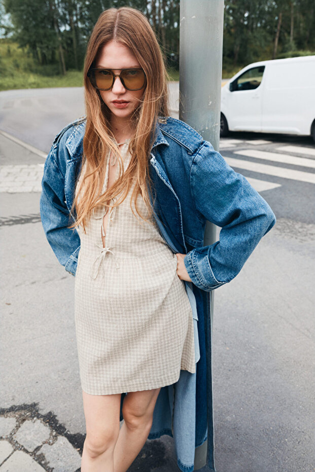 Önü Bağcıklı ve Pamuklu Elbise - 3