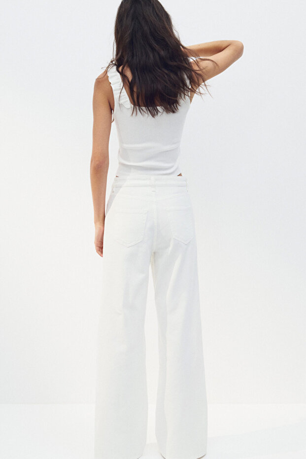 Fırfırlı Kolsuz Üst - 5