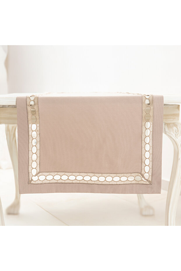 Dantelli Masa Bandı Pamina - 1