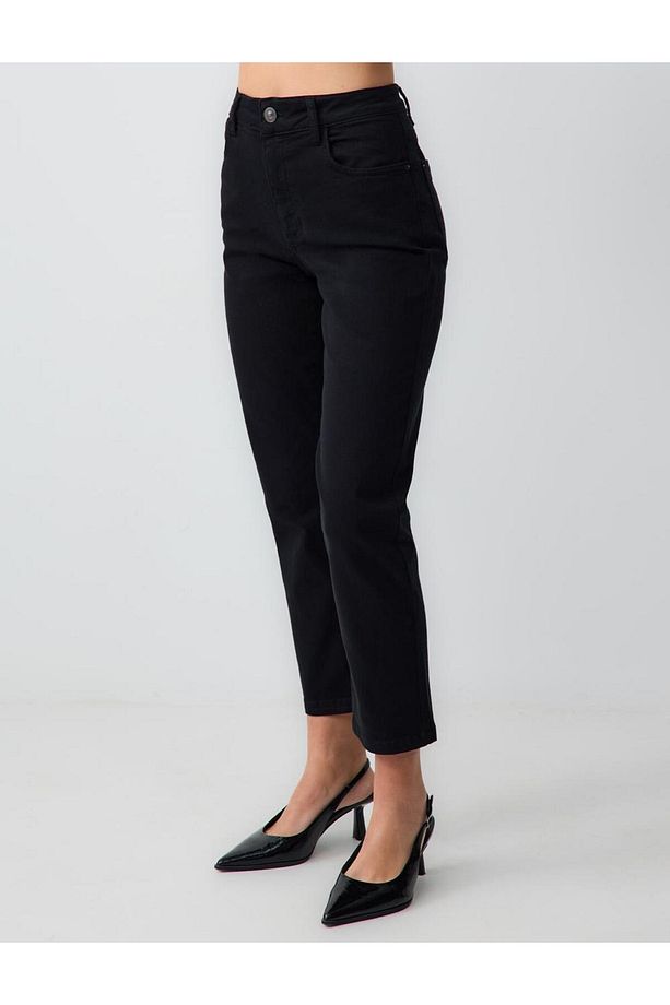 Siyah Yüksek Bel Normal Paça Denim Pantolon - 4