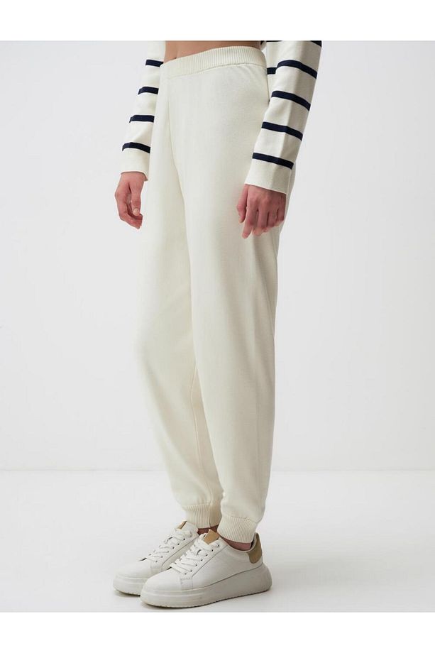 Ekru Yüksek Bel Lastikli Paça Jogger Pantolon - 4