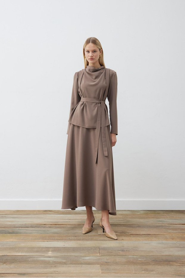 Elegant Crepe Skirt Suit Etup