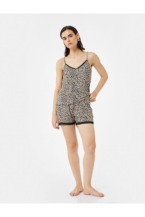 Dantel Detaylı Leopar Desenli Şort Pijama Altı - 1