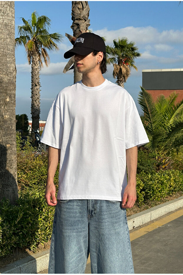 Basic Oversize T-shirt - 1