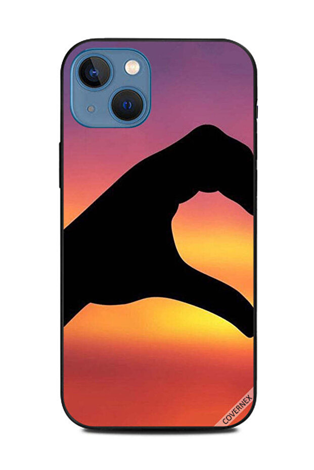 غطاء حماية لهاتف Apple iPhone 13 - الجزء الأول من الحب