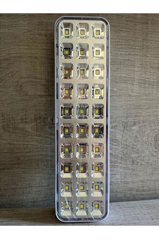 30 ledli