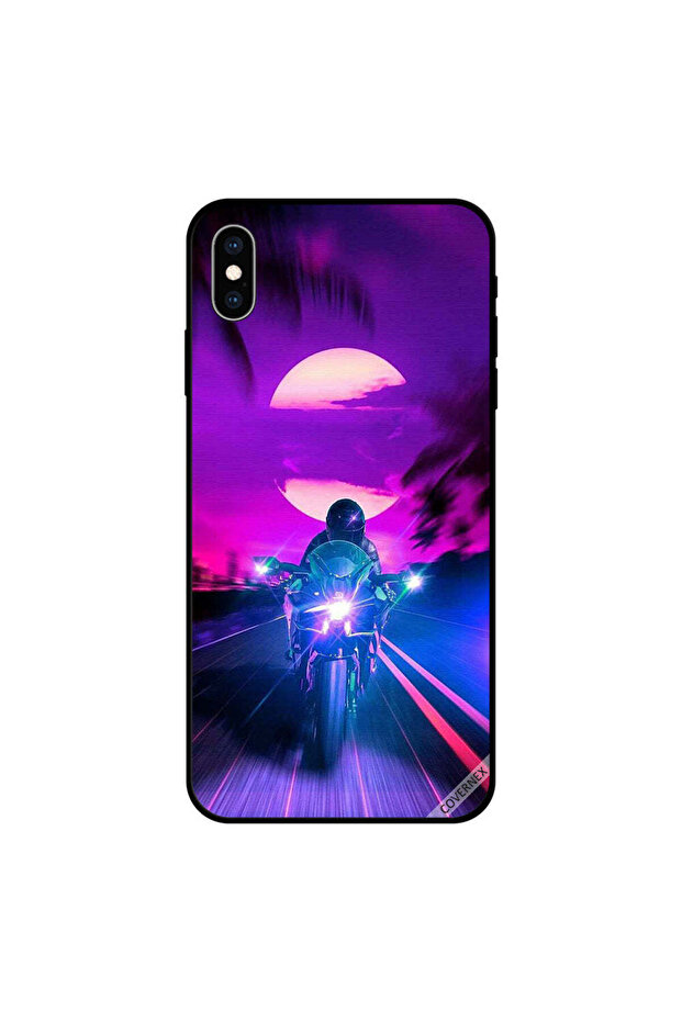 غطاء حماية لجهاز iPhone XS MAX بتصميم راكب الدراجة النارية الذي يترك القمر خلفه