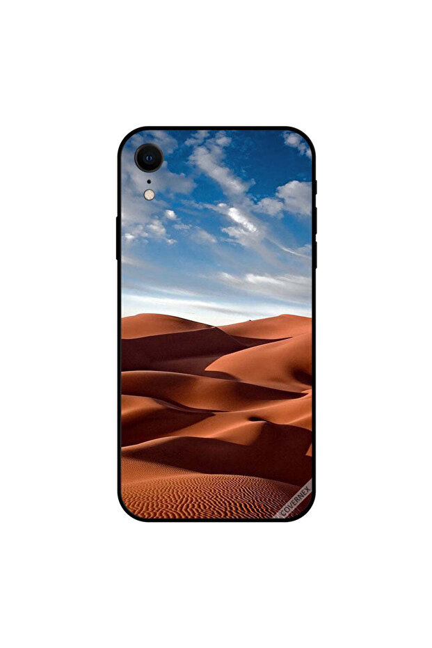غطاء حماية iPhone XR - صحراء وسحب في سماء زرقاء