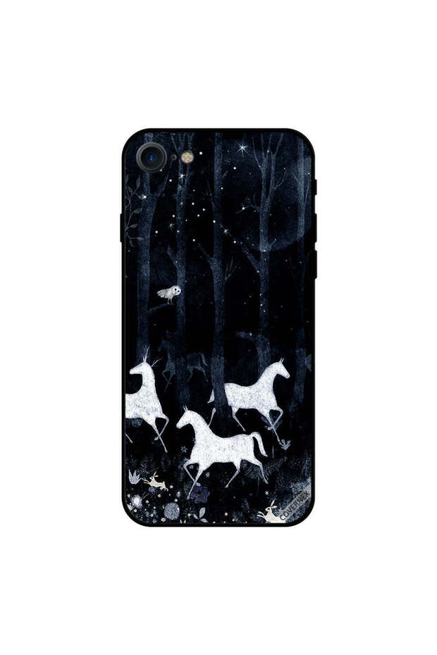 غطاء حماية لجهاز iPhone 8 بتصميم وحيد القرن في الليل