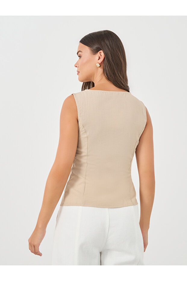 سترة سادة بدون أكمام وأزرار - 4