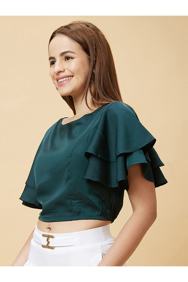 Solid Layered Flared Sleeve Cropped Top - 3