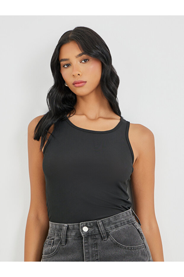 Solid Ribbed Round Neck Cami Top - 1