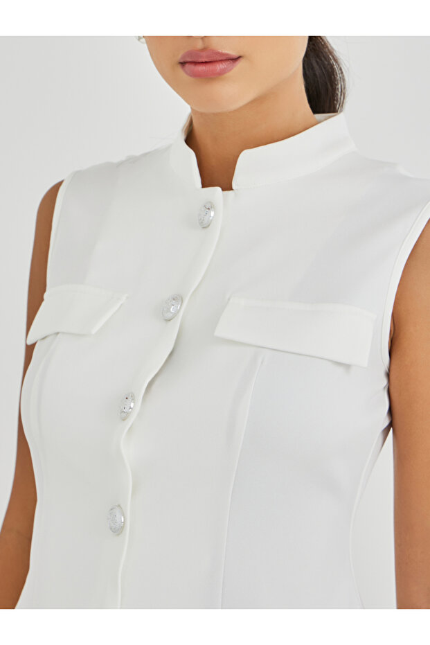 سترة سادة بدون أكمام وياقة قائمة - 3