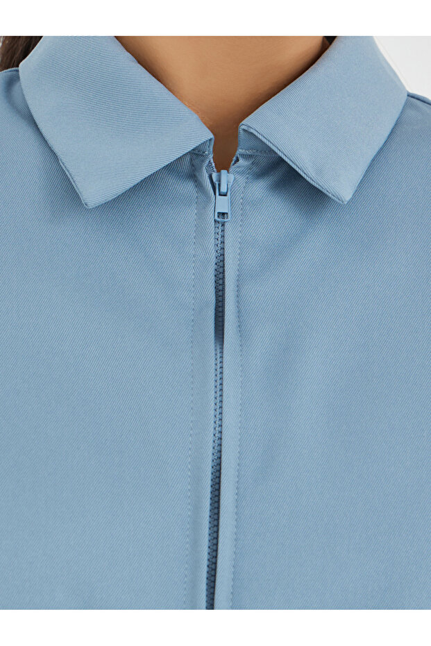 Solid Spread Collar Front Zipper Crop Shirt - 3