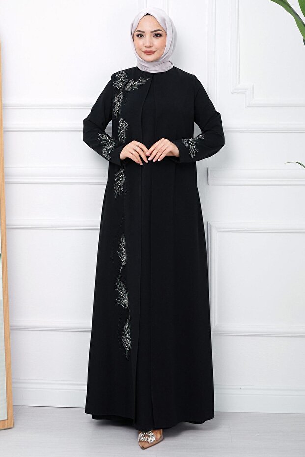 فستان الأم مقاس كبير من Leaf Stone باللون الأسود SS2350