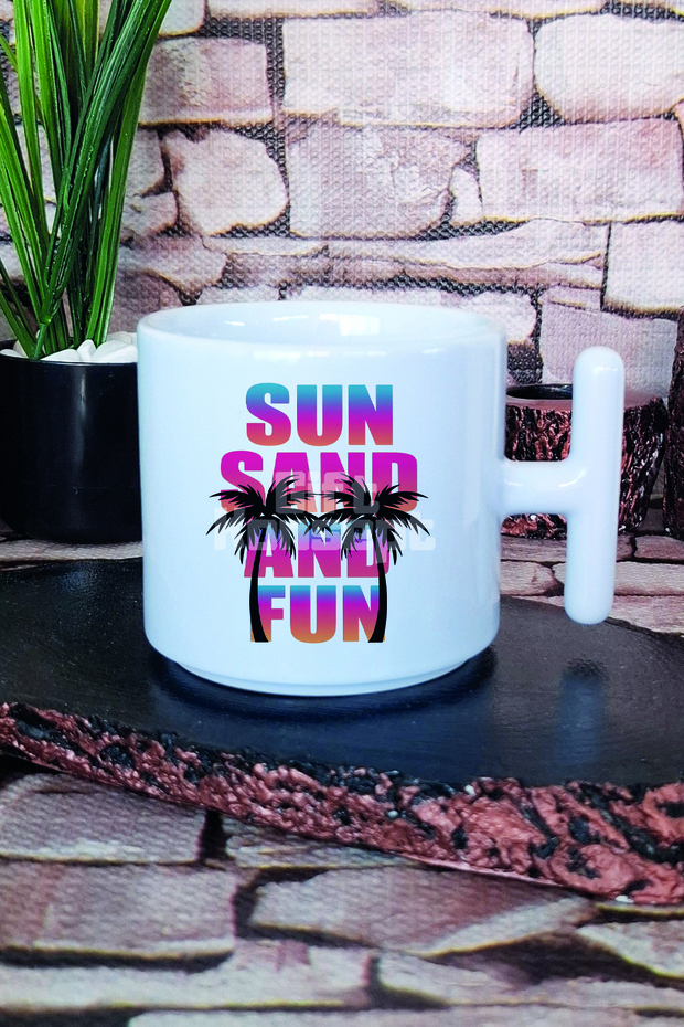 كوب لاتيه مطبوع عليه Sun Sand And Fun مع مقبض على شكل حرف T