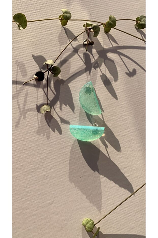 Serrated Crystal Pattern Water Green Color Gold Accessories Half Circle Moon Shape Epoxy Earrings Handmade