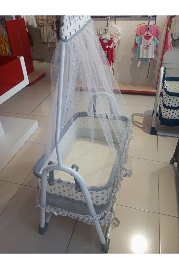 Çok kullanışlı kolay taşınabilir beşik - 1