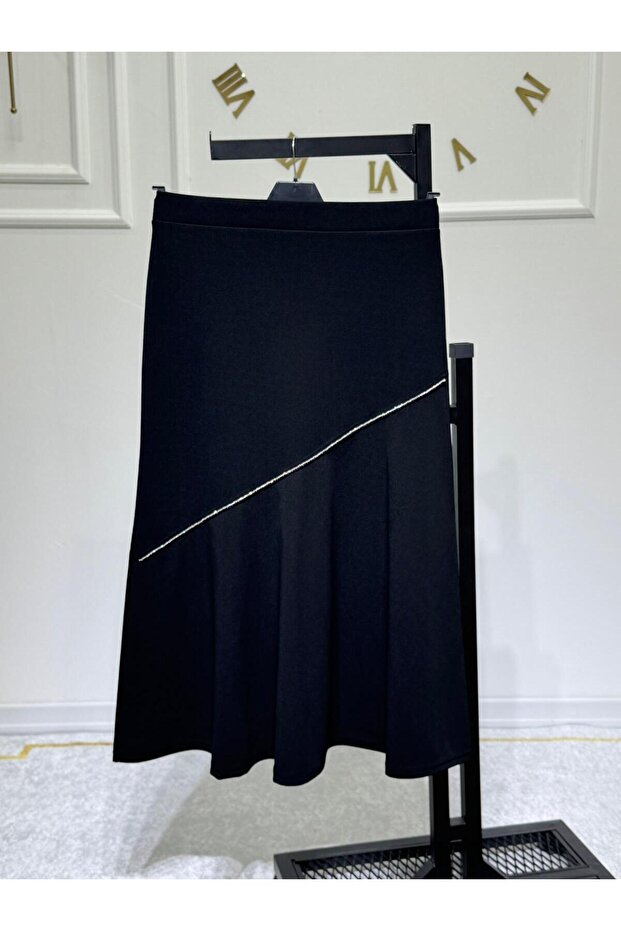 Women's Stone Detailed Crepe Fabric Fish Skirt